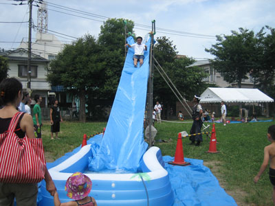 �E�H�[�^�[�X���C�_�[�B-2